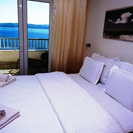 Linea Mare Apartment Rovinj Exterior photo